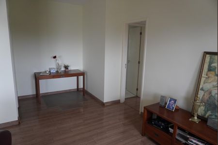 Apartamento à venda com 132m², 3 quartos e 2 vagasDetalhe Sala