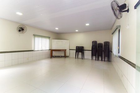 Apartamento à venda com 42m², 2 quartos e 1 vagaÁrea comum - Salão de festas