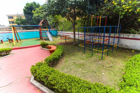 Apartamento à venda com 42m², 2 quartos e 1 vagaÁrea comum - Playground