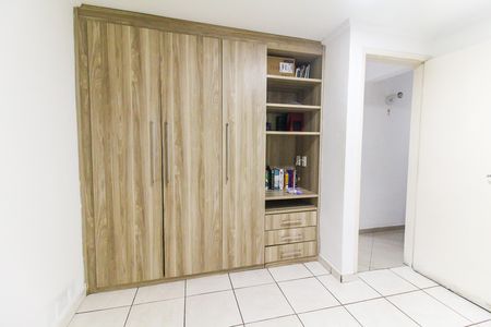 Apartamento à venda com 42m², 2 quartos e 1 vagaQuarto 1