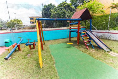 Apartamento à venda com 42m², 2 quartos e 1 vagaÁrea comum - Playground
