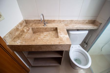 Apartamento para alugar com 45m², 2 quartos e 2 vagas Apartamento para alugar com 45m², 2 quartos e 2 vagasBanheiro