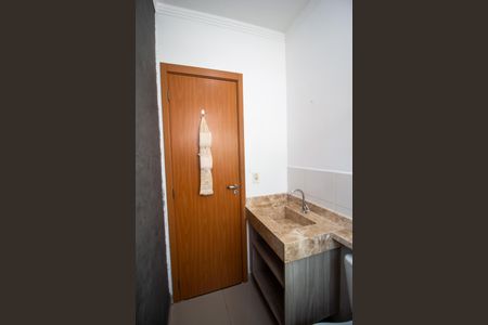 Apartamento para alugar com 45m², 2 quartos e 2 vagas Apartamento para alugar com 45m², 2 quartos e 2 vagasBanheiro