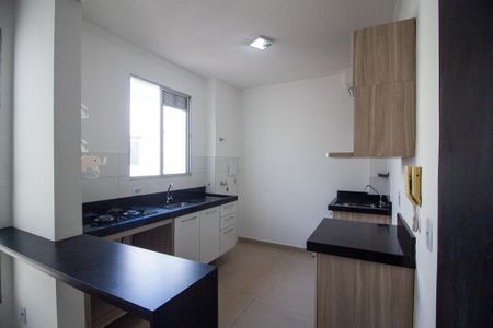 Apartamento para alugar com 45m², 2 quartos e 2 vagas Apartamento para alugar com 45m², 2 quartos e 2 vagasCozinha