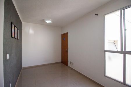 Sala  de apartamento para alugar com 2 quartos, 45m² em Caguaçu, Sorocaba