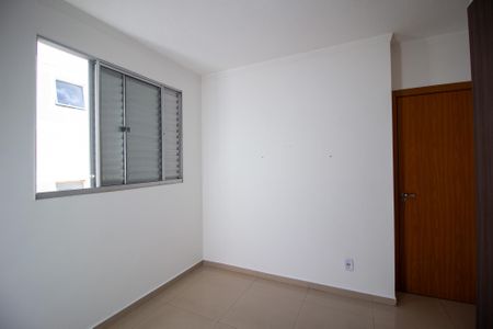 Quarto 1 de apartamento para alugar com 2 quartos, 45m² em Caguaçu, Sorocaba