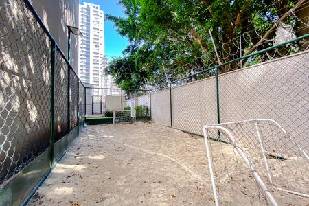 Apartamento à venda com 27m², 1 quarto e sem vaga Apartamento à venda com 27m², 1 quarto e sem vagaQuadra Esportiva