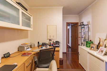 Apartamento para alugar com 217m², 4 quartos e 3 vagas Apartamento para alugar com 217m², 4 quartos e 3 vagasEscritório