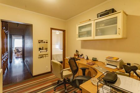 Apartamento para alugar com 217m², 4 quartos e 3 vagas Apartamento para alugar com 217m², 4 quartos e 3 vagasEscritório
