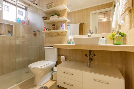 Apartamento para alugar com 217m², 4 quartos e 3 vagas Apartamento para alugar com 217m², 4 quartos e 3 vagasBanheiro da Suíte 1