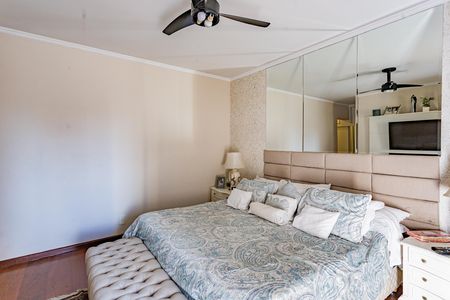 Apartamento para alugar com 217m², 4 quartos e 3 vagas Apartamento para alugar com 217m², 4 quartos e 3 vagasSuíte 3