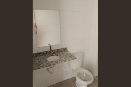 Apartamento para alugar com 40m², 2 quartos e sem vaga Apartamento para alugar com 40m², 2 quartos e sem vagaBanheiro