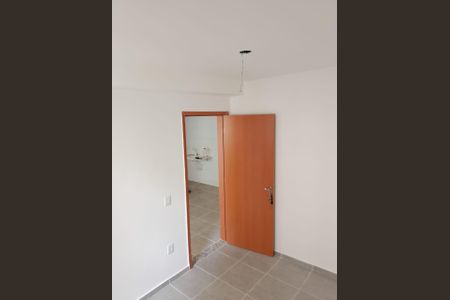 Quarto de apartamento para alugar com 2 quartos, 40m² em Jardim Boa Vista (Zona Oeste), Osasco