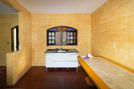 Casa para alugar com 90m², 3 quartos e 2 vagas Casa para alugar com 90m², 3 quartos e 2 vagasCozinha
