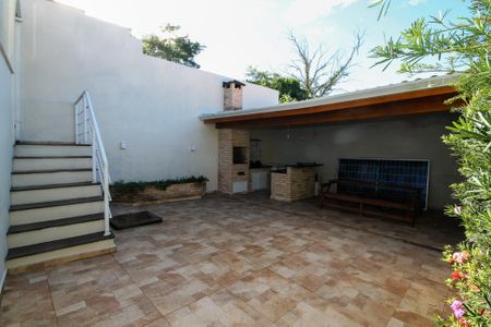 Casa de condomínio para alugar com 105m², 3 quartos e 2 vagasQuintal