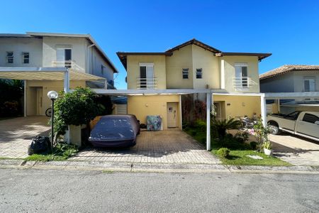 Casa de condomínio para alugar com 105m², 3 quartos e 2 vagasFachada Casa