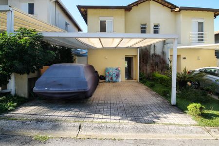 Casa de Condomínio para alugar com 3 quartos, 105m² em Caiapia, Cotia
