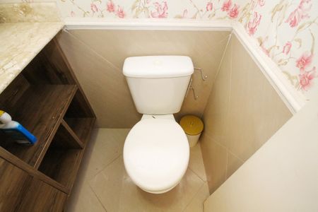 Casa de condomínio para alugar com 105m², 3 quartos e 2 vagasLavabo