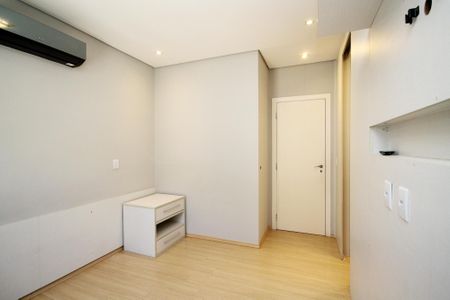 Casa de condomínio para alugar com 105m², 3 quartos e 2 vagasSuíte