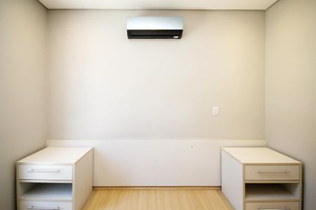 Casa de condomínio para alugar com 105m², 3 quartos e 2 vagasSuíte
