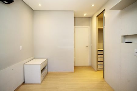 Suíte de casa de condomínio para alugar com 3 quartos, 105m² em Caiapia, Cotia