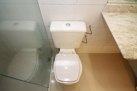 Casa de condomínio para alugar com 105m², 3 quartos e 2 vagasBanheiro Suíte