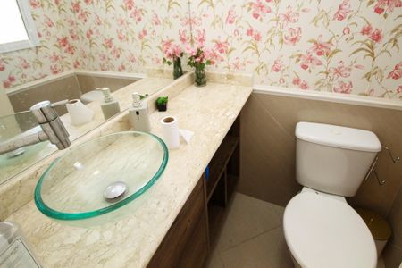 Casa de condomínio para alugar com 105m², 3 quartos e 2 vagasLavabo