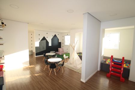 Apartamento para alugar com 47m², 2 quartos e 1 vagaÁrea Comum