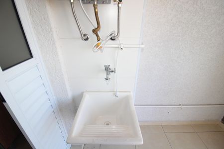 Apartamento para alugar com 47m², 2 quartos e 1 vagaÁrea de Serviço