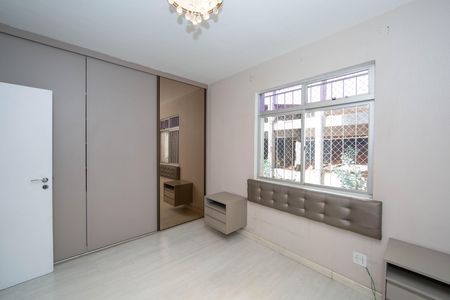 Apartamento à venda com 109m², 3 quartos e 2 vagas Apartamento à venda com 109m², 3 quartos e 2 vagasQUARTO1