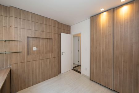 Apartamento à venda com 109m², 3 quartos e 2 vagas Apartamento à venda com 109m², 3 quartos e 2 vagasQUARTO3