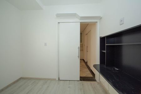 Apartamento à venda com 109m², 3 quartos e 2 vagas Apartamento à venda com 109m², 3 quartos e 2 vagasESCRITORIO