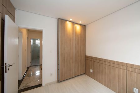 Apartamento à venda com 109m², 3 quartos e 2 vagas Apartamento à venda com 109m², 3 quartos e 2 vagasQUARTO3