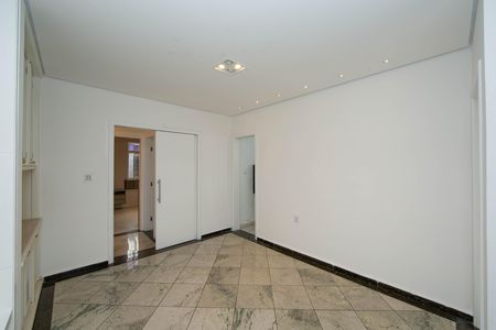 Apartamento à venda com 109m², 3 quartos e 2 vagas Apartamento à venda com 109m², 3 quartos e 2 vagasSALA