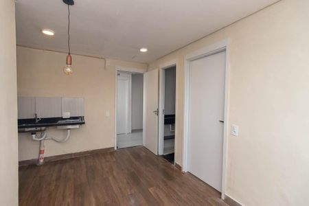 Apartamento para alugar com 32m², 2 quartos e sem vaga Apartamento para alugar com 32m², 2 quartos e sem vagaSala