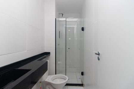 Apartamento para alugar com 32m², 2 quartos e sem vaga Apartamento para alugar com 32m², 2 quartos e sem vagaBanheiro