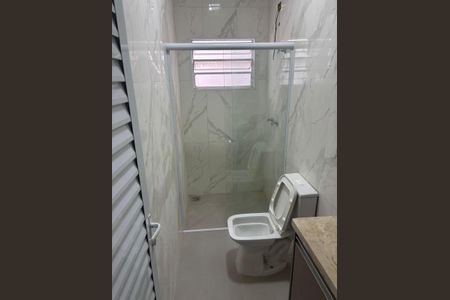 Banheiro de casa para alugar com 2 quartos, 60m² em Vila Miguel Vicente Cury, Campinas