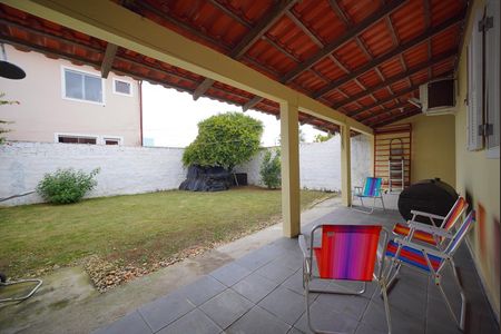 Casa para alugar com 130m², 4 quartos e 2 vagasÁrea externa