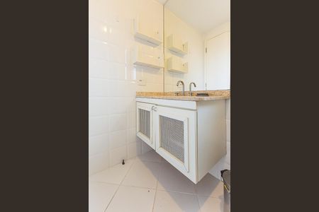 Apartamento à venda com 62m², 2 quartos e 1 vaga Apartamento à venda com 62m², 2 quartos e 1 vagaBanheiro da Suíte