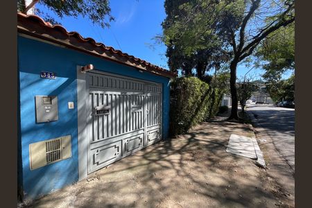 Casa para alugar com 237m², 5 quartos e 8 vagas Casa para alugar com 237m², 5 quartos e 8 vagasFachada