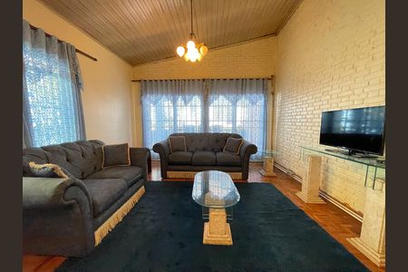 Casa para alugar com 237m², 5 quartos e 8 vagas Casa para alugar com 237m², 5 quartos e 8 vagasSala