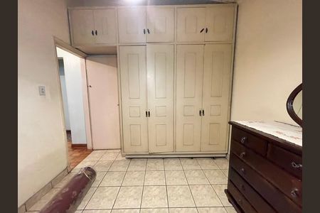 Casa para alugar com 237m², 5 quartos e 8 vagas Casa para alugar com 237m², 5 quartos e 8 vagasQuarto 3