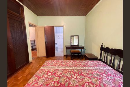 Casa para alugar com 237m², 5 quartos e 8 vagas Casa para alugar com 237m², 5 quartos e 8 vagasQuarto 1
