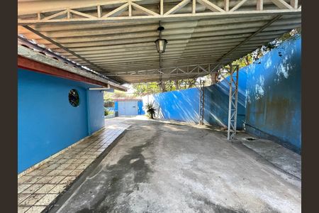 Casa para alugar com 237m², 5 quartos e 8 vagas Casa para alugar com 237m², 5 quartos e 8 vagasGaragem