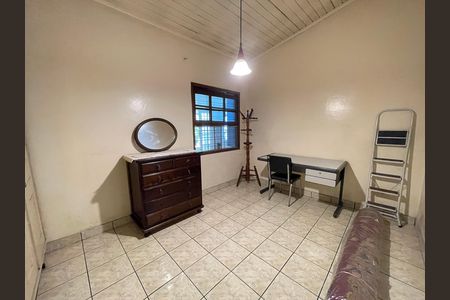 Casa para alugar com 237m², 5 quartos e 8 vagas Casa para alugar com 237m², 5 quartos e 8 vagasQuarto 3
