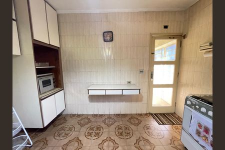 Casa para alugar com 237m², 5 quartos e 8 vagas Casa para alugar com 237m², 5 quartos e 8 vagasCozinha