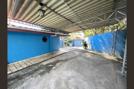 Casa para alugar com 237m², 5 quartos e 8 vagas Casa para alugar com 237m², 5 quartos e 8 vagasGaragem