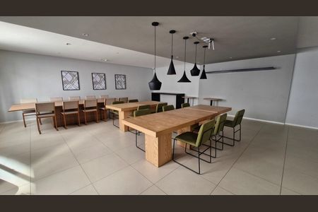 Apartamento para alugar com 40m², 2 quartos e 1 vaga