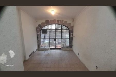 Apartamento à venda com 64m², 2 quartos e 1 vaga