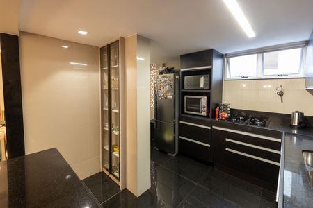 Apartamento à venda com 108m², 3 quartos e 1 vaga Apartamento à venda com 108m², 3 quartos e 1 vagaCozinha